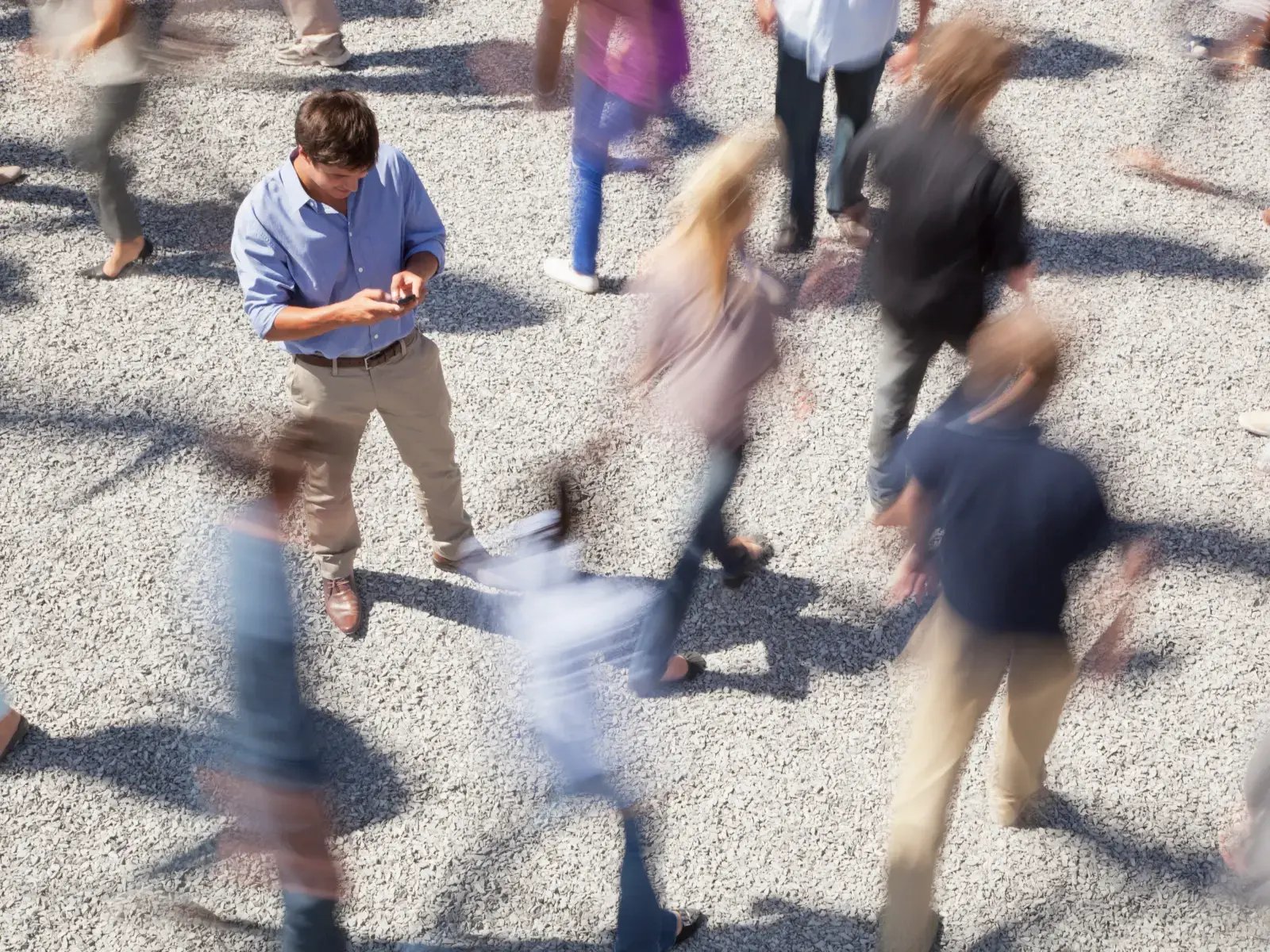 person phone motion (1)